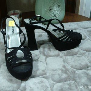 MainFrame  5" sandal heels